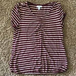 maroon&tan striped t-shirt